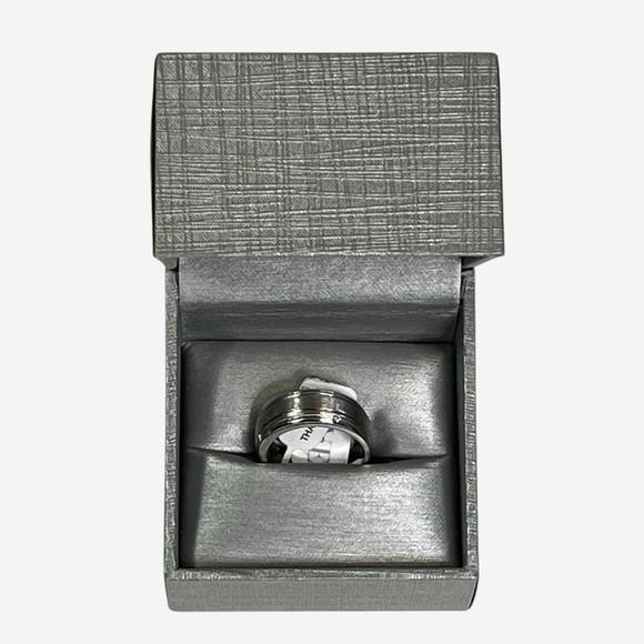 Vera Wang Men's 1/20 CT. T.W. Diamond Four Stone Wedding Band in 14K White Gold - Picture 2 of 14